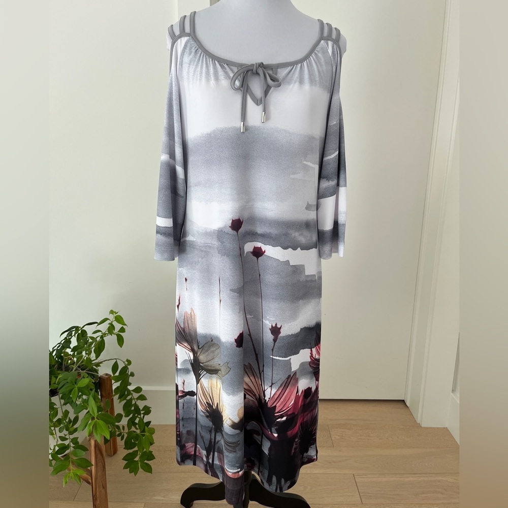 DOLCEZZA Cold Shoulder Tie Neck Dress Botanical Art Pattern Event Party Travel